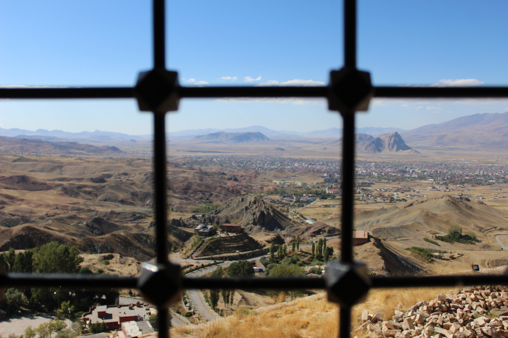 Doğunun incisi, taşlarındaki sırlarla ziyaretçilerini büyülüyor 1
