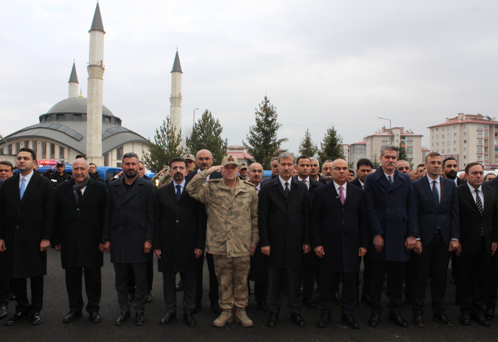 Ağrı’da Emniyet ve Jandarma Teşkilatı&#039;na 85 yeni araç teslim edildi 2