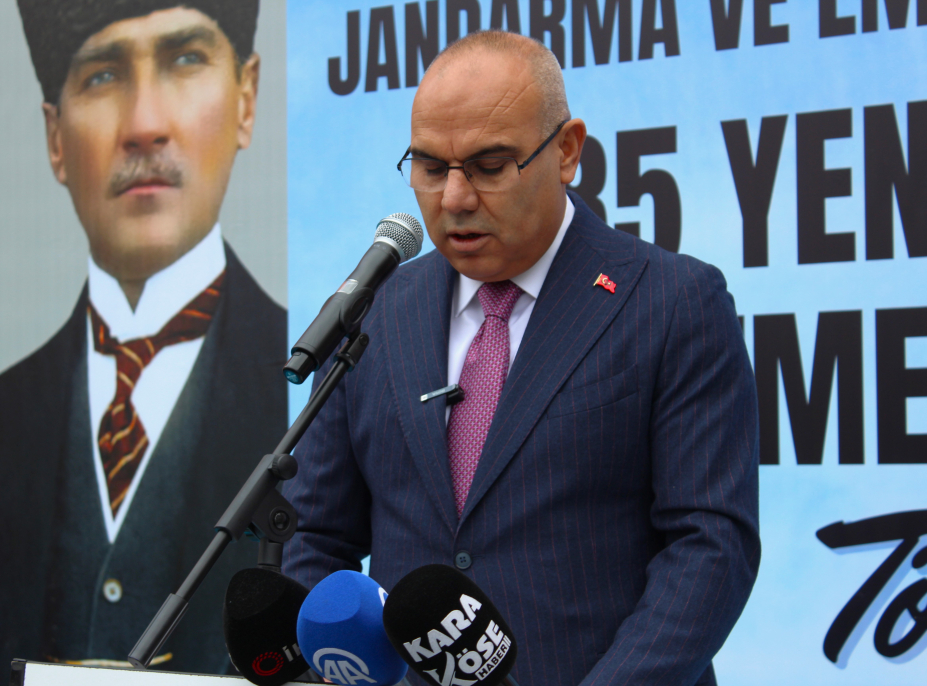 Ağrı’da Emniyet ve Jandarma Teşkilatı&#039;na 85 yeni araç teslim edildi 4