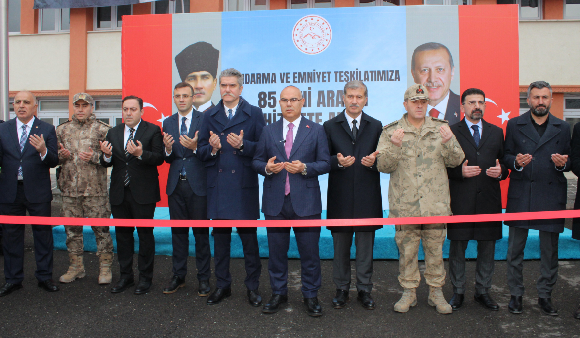 Ağrı’da Emniyet ve Jandarma Teşkilatı&#039;na 85 yeni araç teslim edildi 5