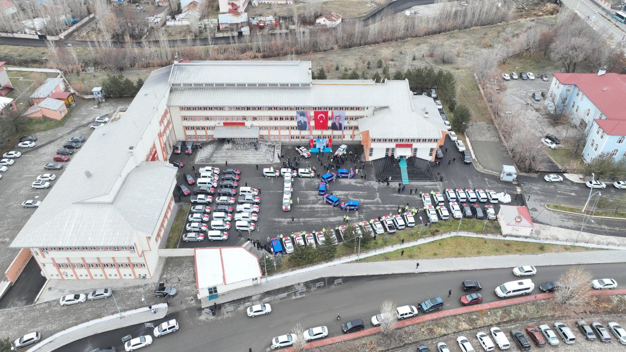 Ağrı’da Emniyet ve Jandarma Teşkilatı&#039;na 85 yeni araç teslim edildi 8