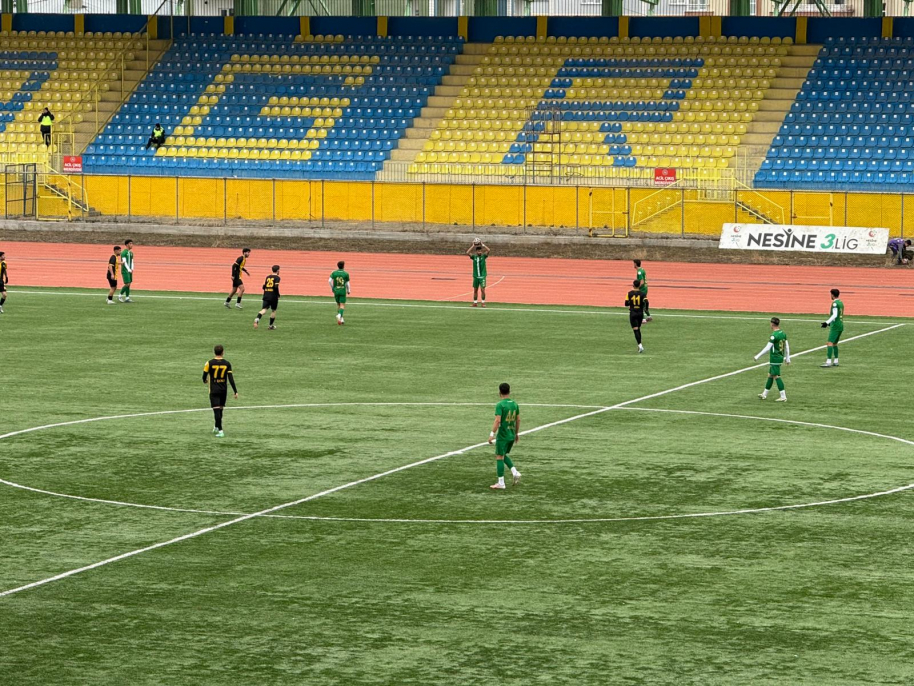 Ağrı Spor, erken gole rağmen puan alamadı 3