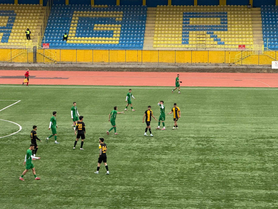 Ağrı Spor, erken gole rağmen puan alamadı 4