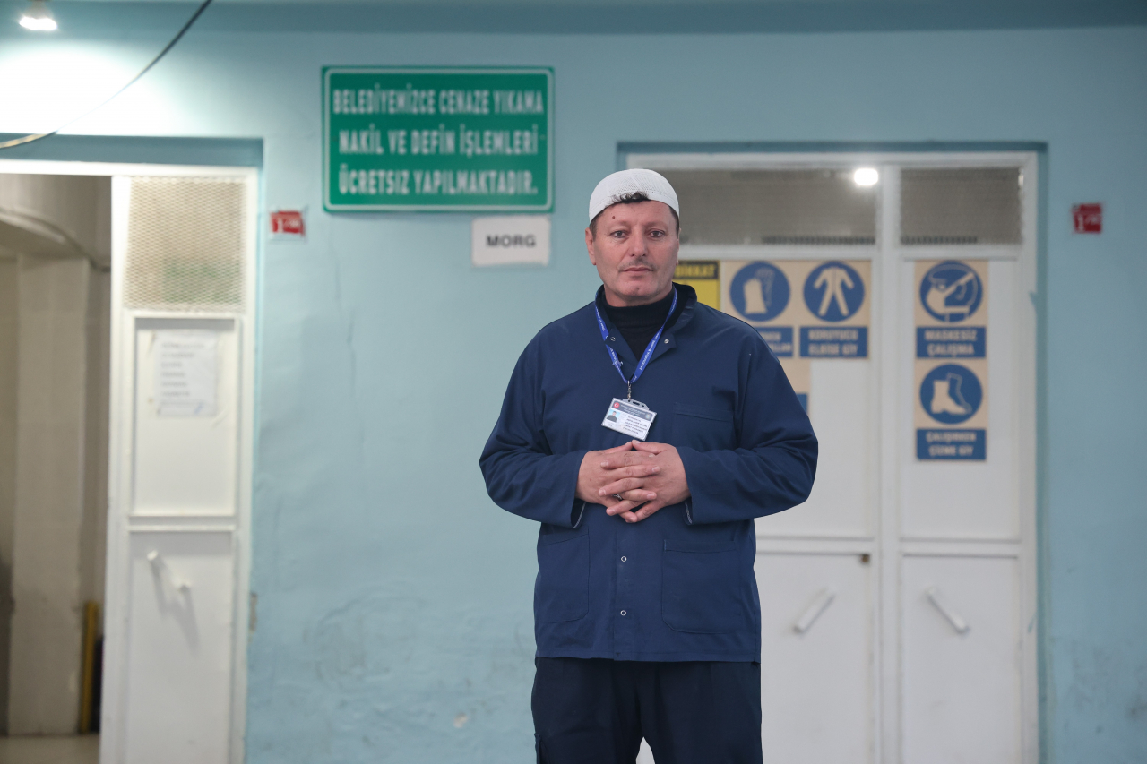 Diyarbakır'da depremde günde 40 cenaze yıkayan gassal anlattı