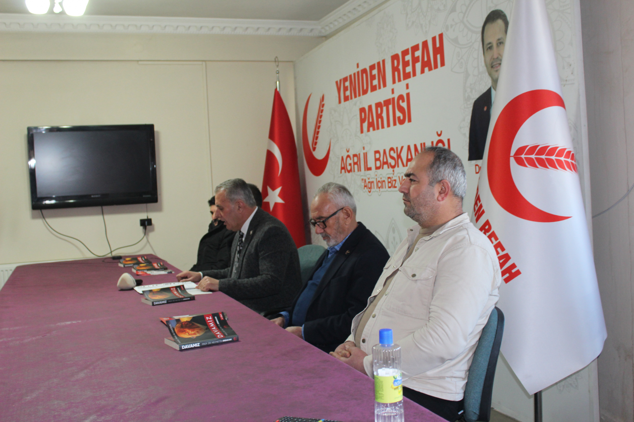 Ağrı Yeniden Refah Partisi'nden ramazan öncesi basın açıklaması