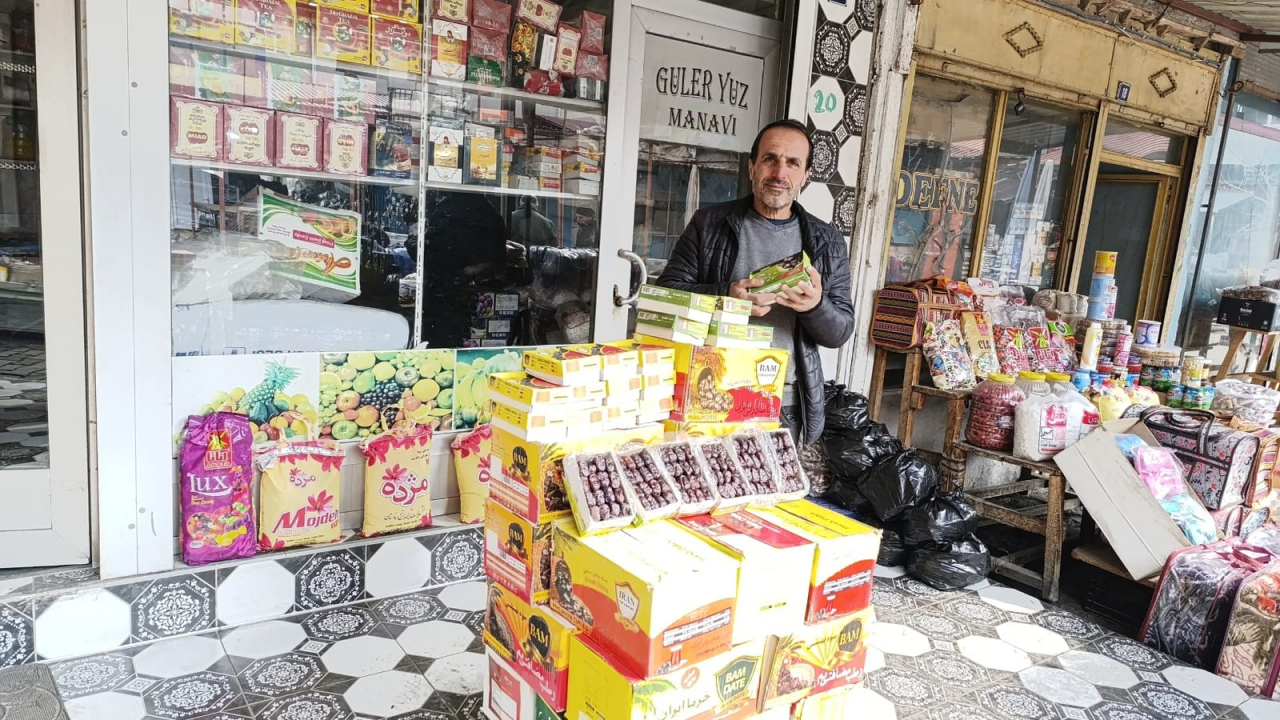 Doğubayazıt'ta Ramazan'ın vazgeçilmez lezzeti tezgâhlarda yerini aldı