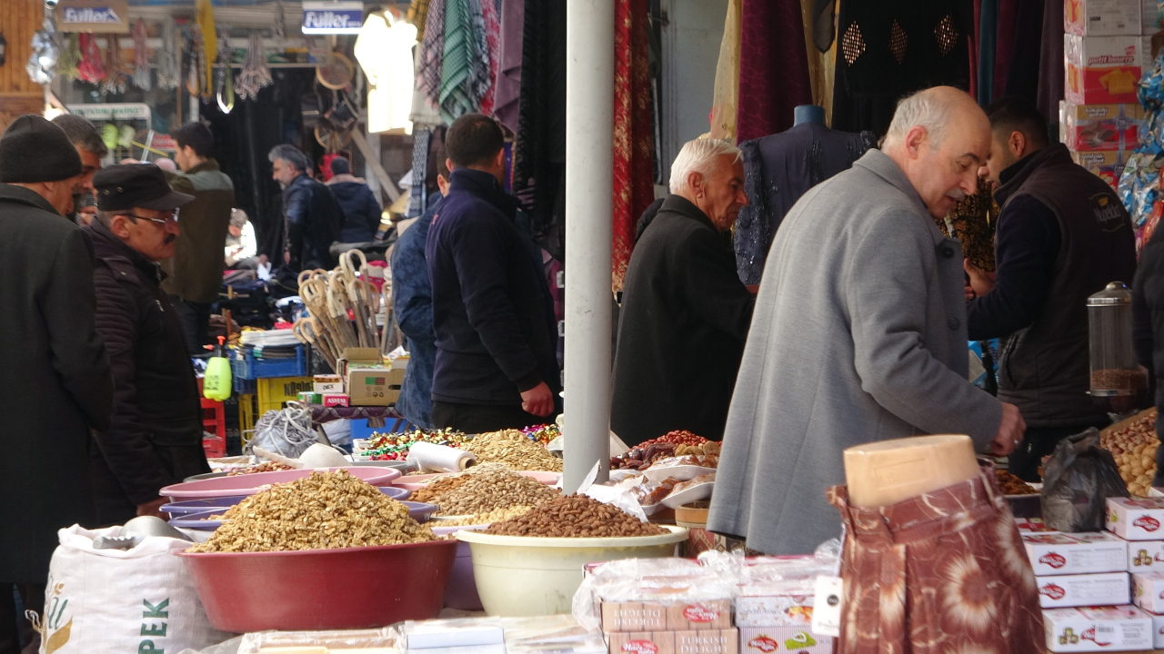 Van'da bayram öncesi alışveriş yoğunluğu başladı