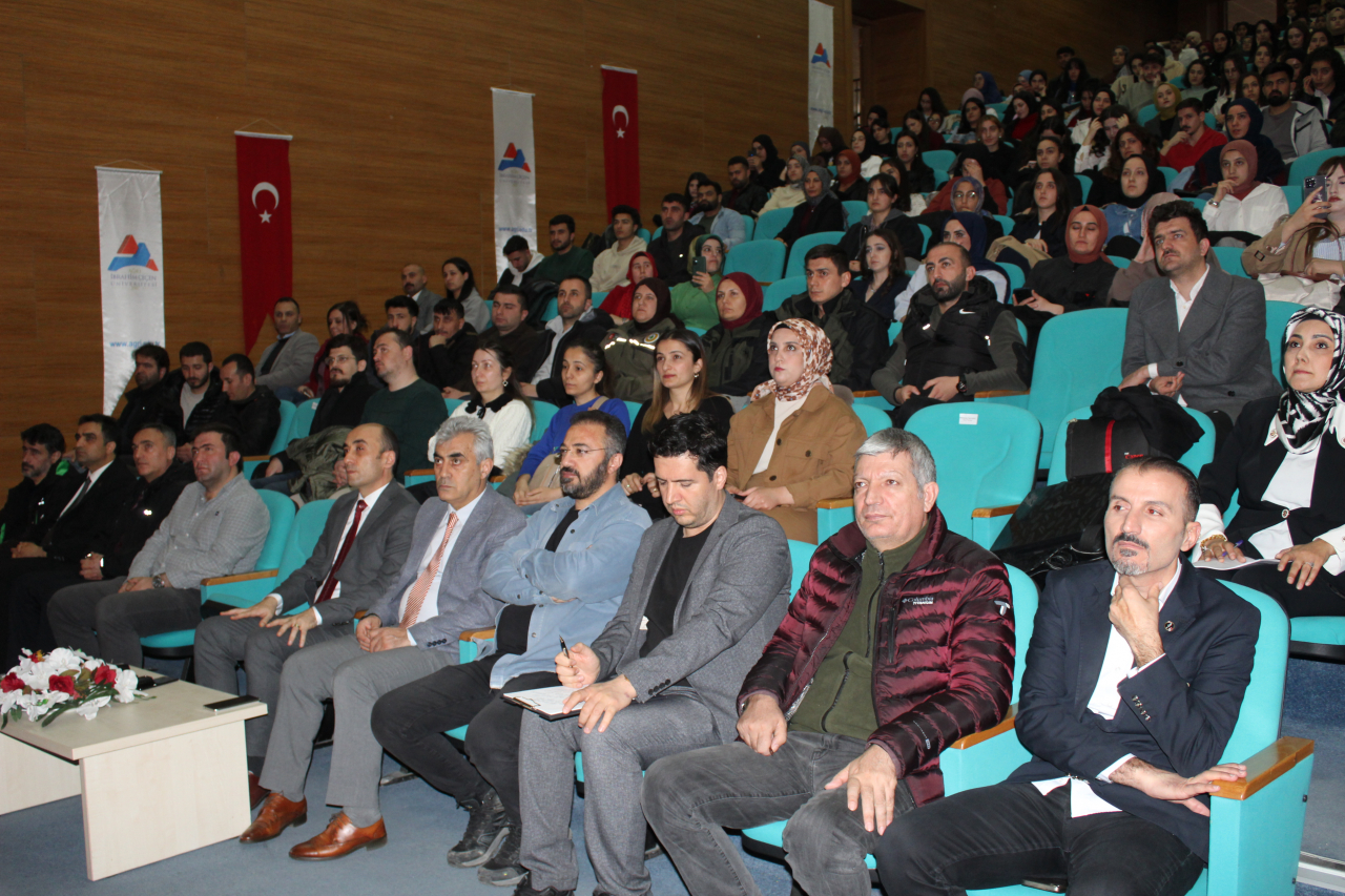 Ağrı'da Çanakkale Zaferi'nin 110. yılında akademik bir bakış