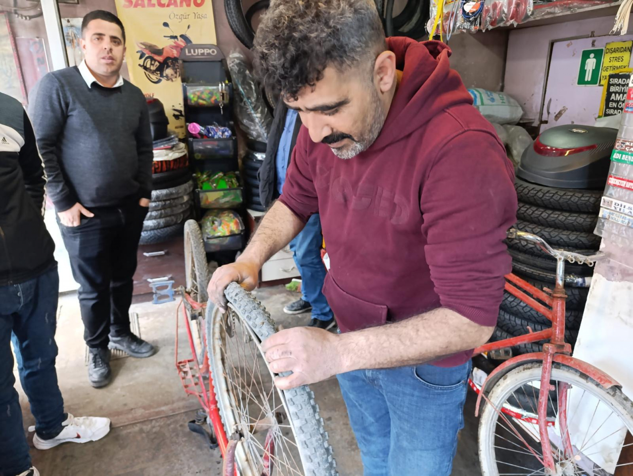 Ağrı'da bisiklet sezonu açıldı, güvenli sürüş için uyarılar geldi