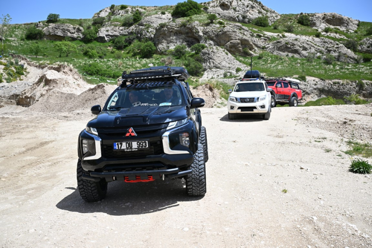 Erzurum Offroad Kulübü'nden 'Terörsüz Türkiye' İçin Safari Turu