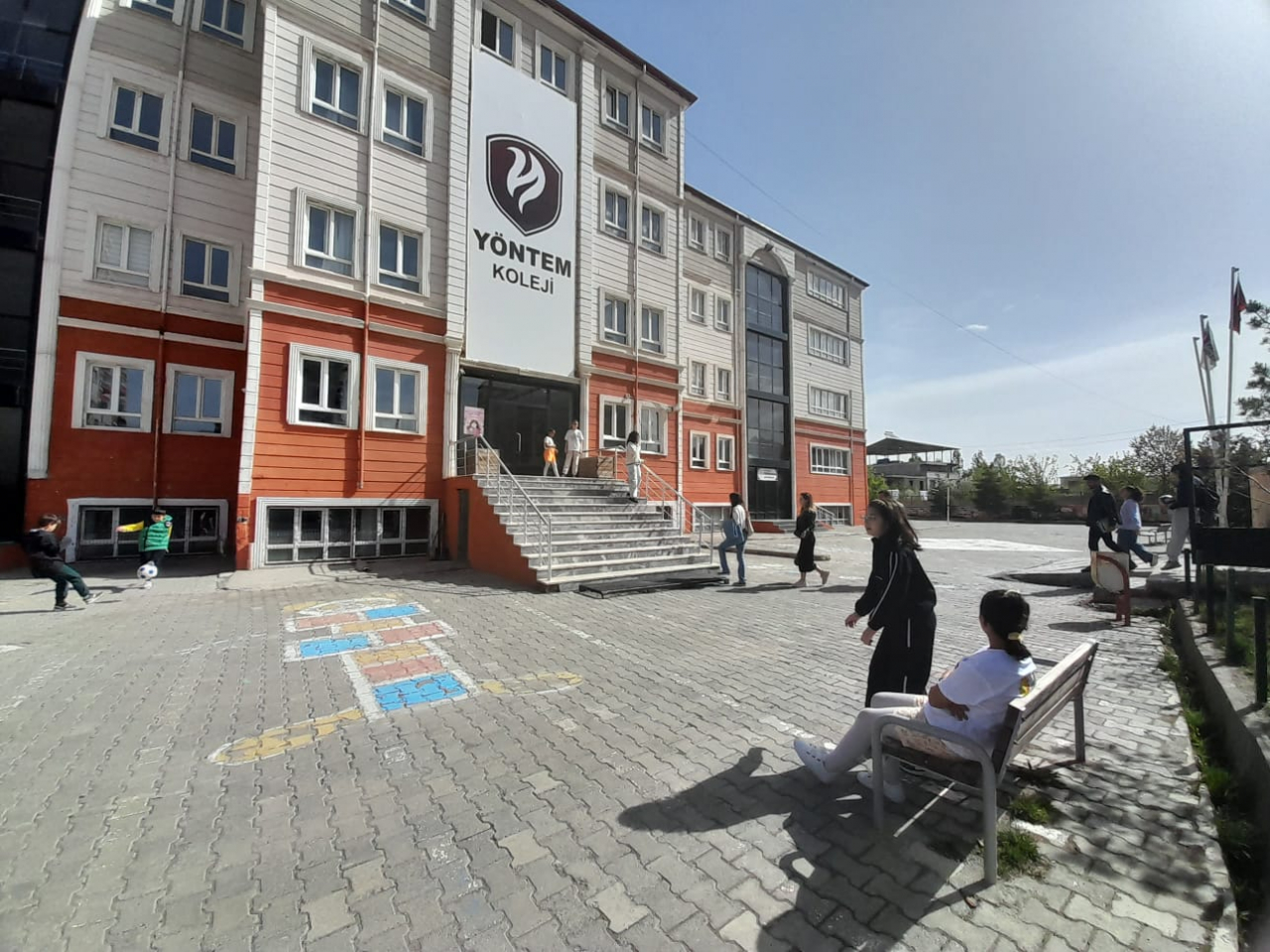 Doğubayazıt Yöntem Koleji üç yıl üst üste birinci oldu