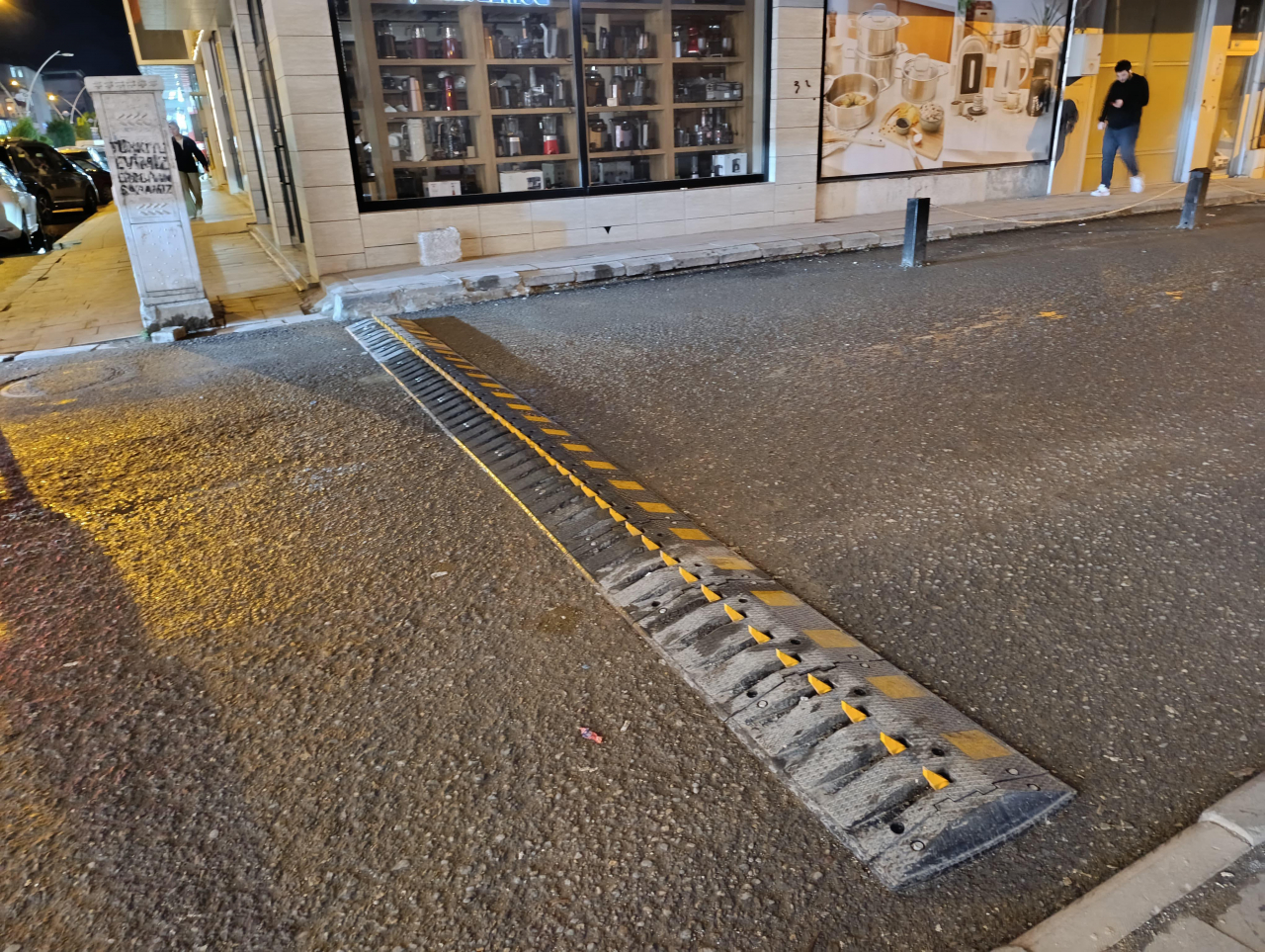 Ağrı'da trafiğe nefes aldıracak uygulama: Tek yön sistemi devrede