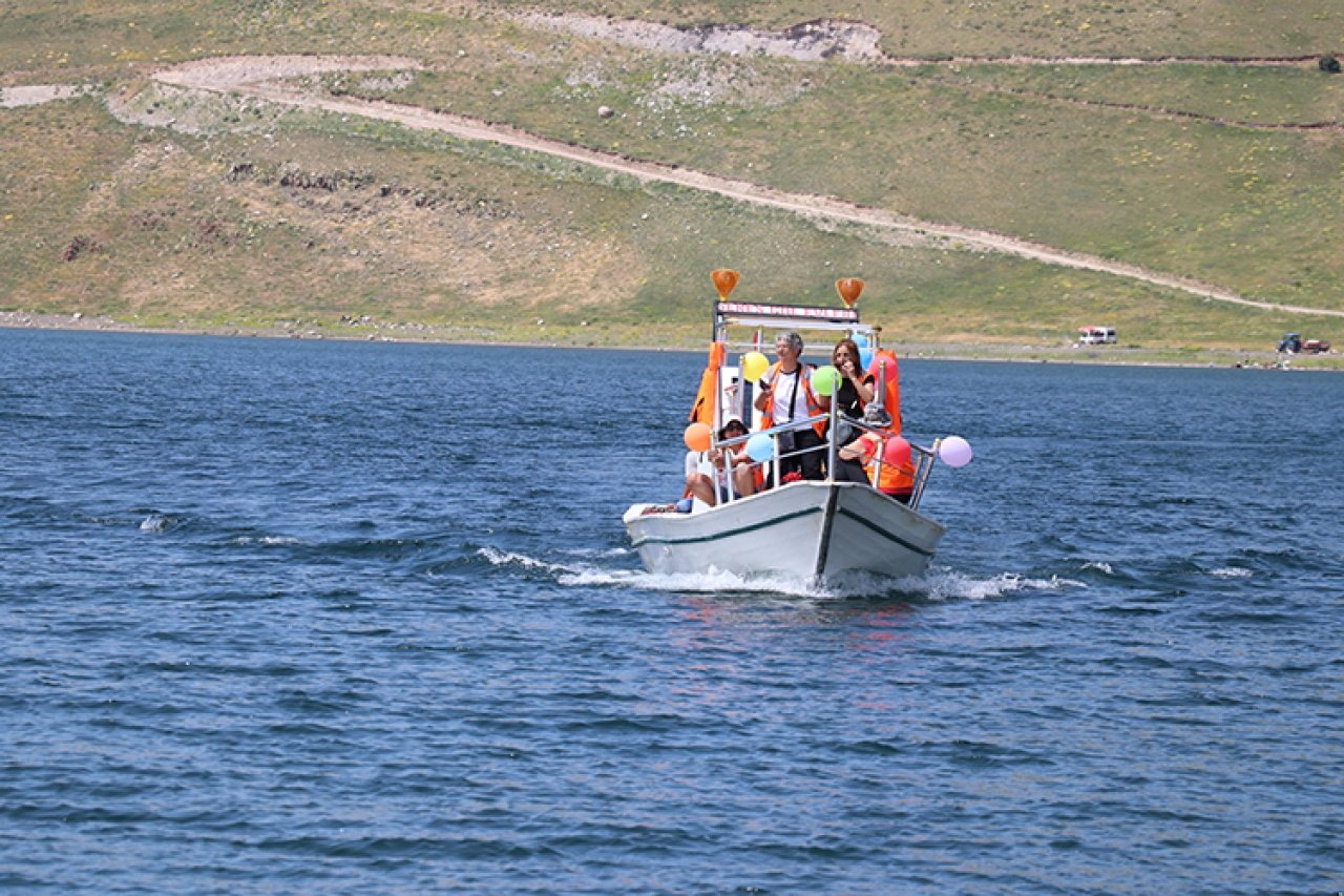 Uluslararası kadın kampı Balık Gölü'nde son buldu