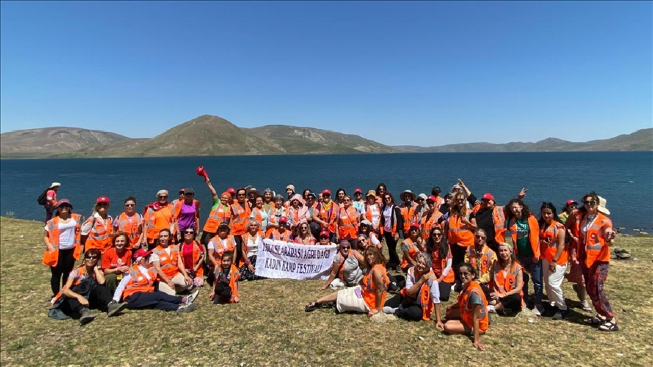 Uluslararası kadın kampı Balık Gölü'nde son buldu