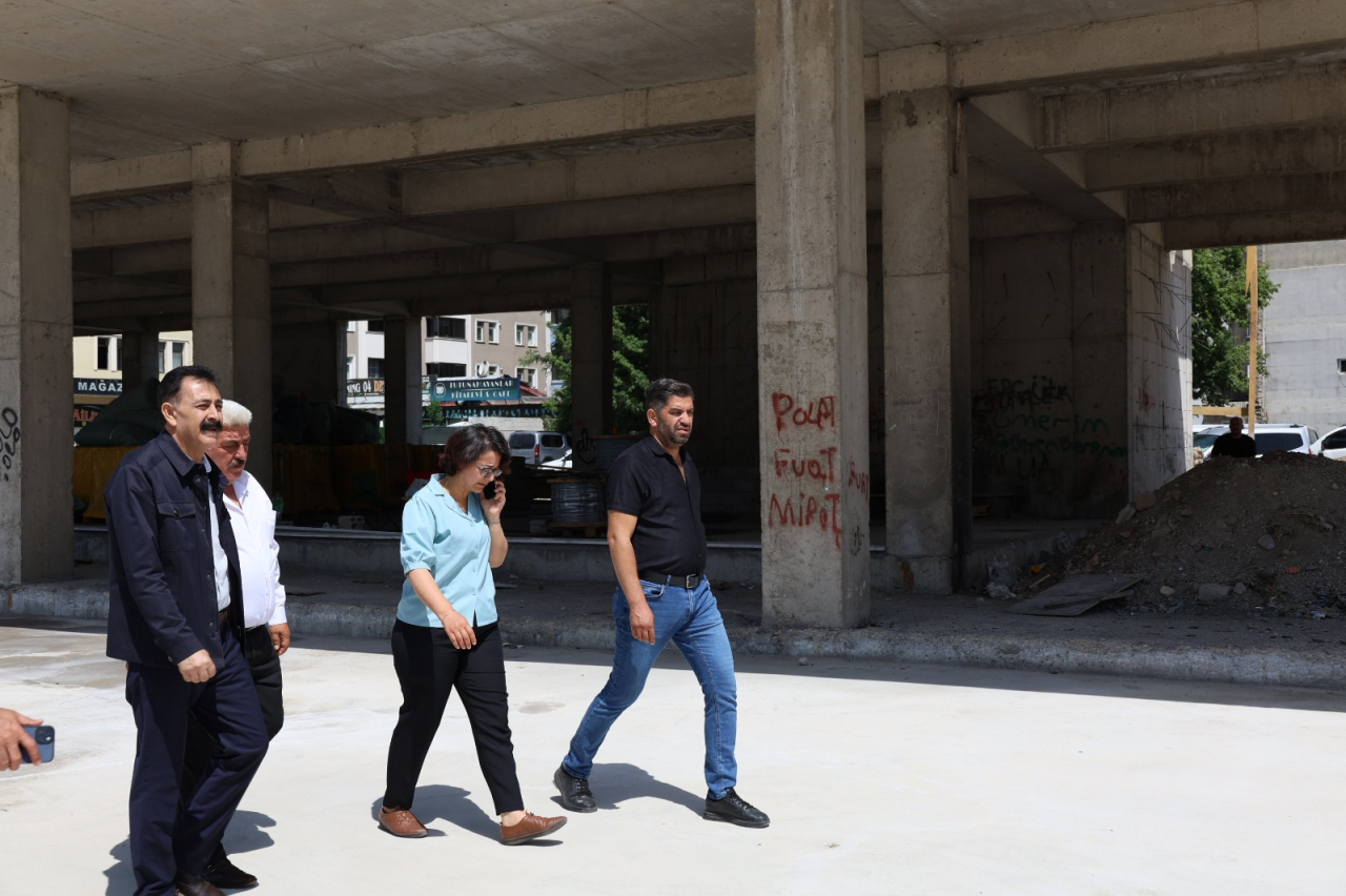 Ağrı'nın yeni kent meydanında isim belirlendi! Yıllar sonra gelen vefa