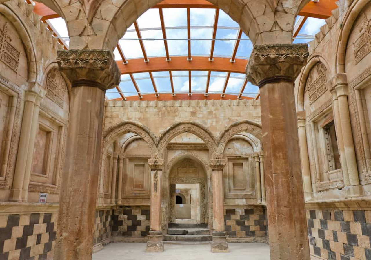 Ağrı İshak Paşa Sarayı