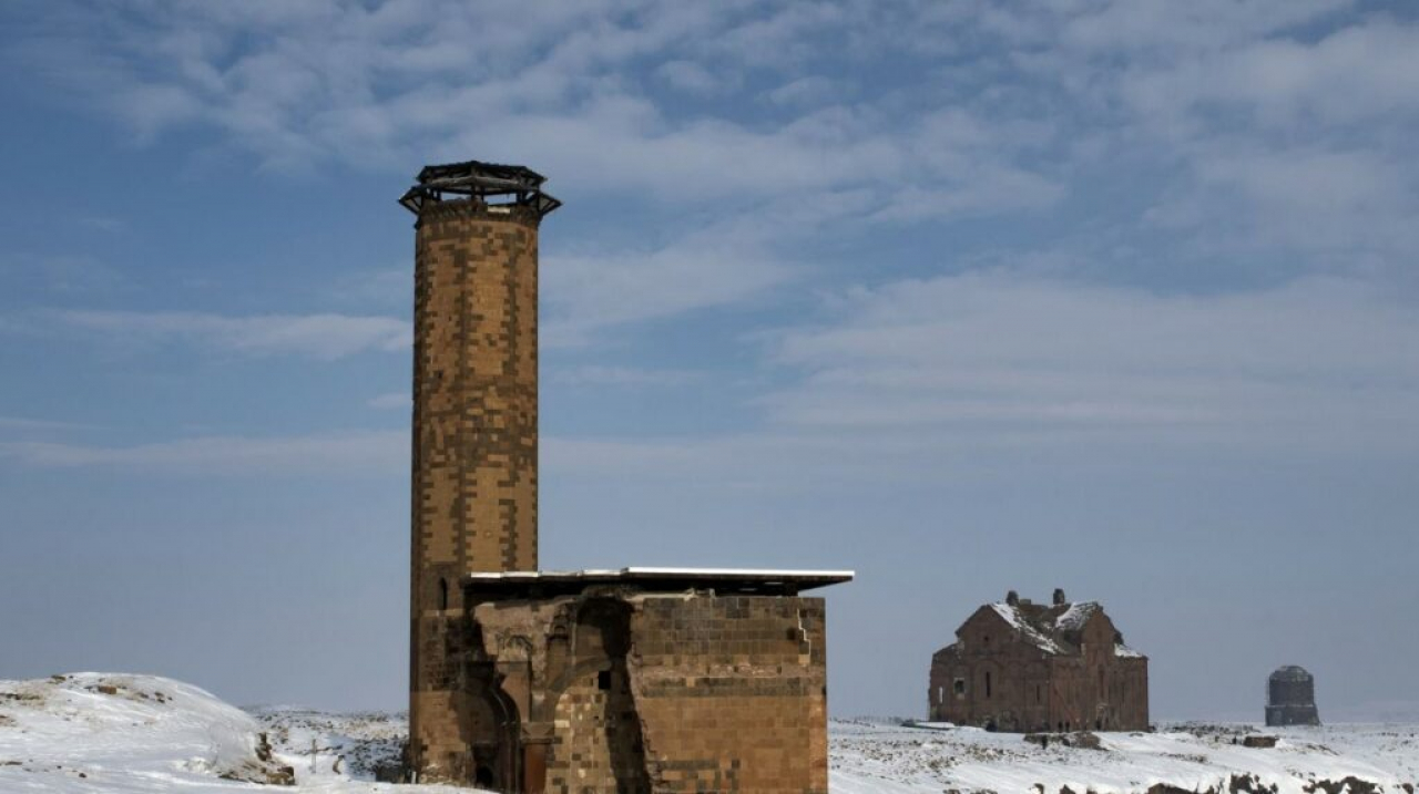Kars Gezilecek Yerler: Mutlaka Görmeniz Gereken 28 Yer (2025 Rehberi̇)