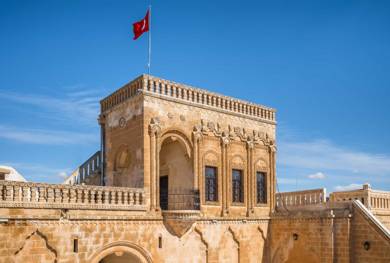 Midyat'ta Gezilecek Yerler | En İyi 18 Gezilecek Yer