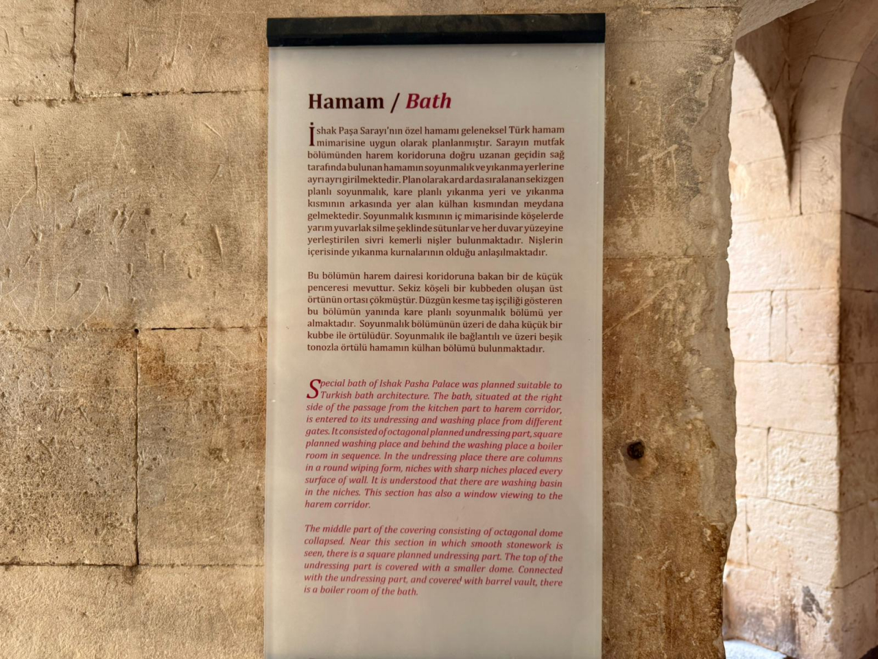 İshak Paşa Sarayı'nın hamamı tarih meraklılarının dikkatini çekti