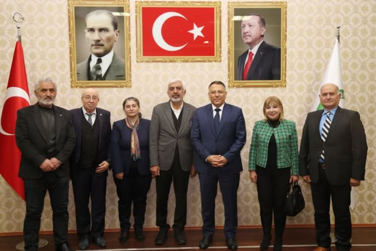 Rektör Gürel, IÜGEV Yönetimini Kabul Etti