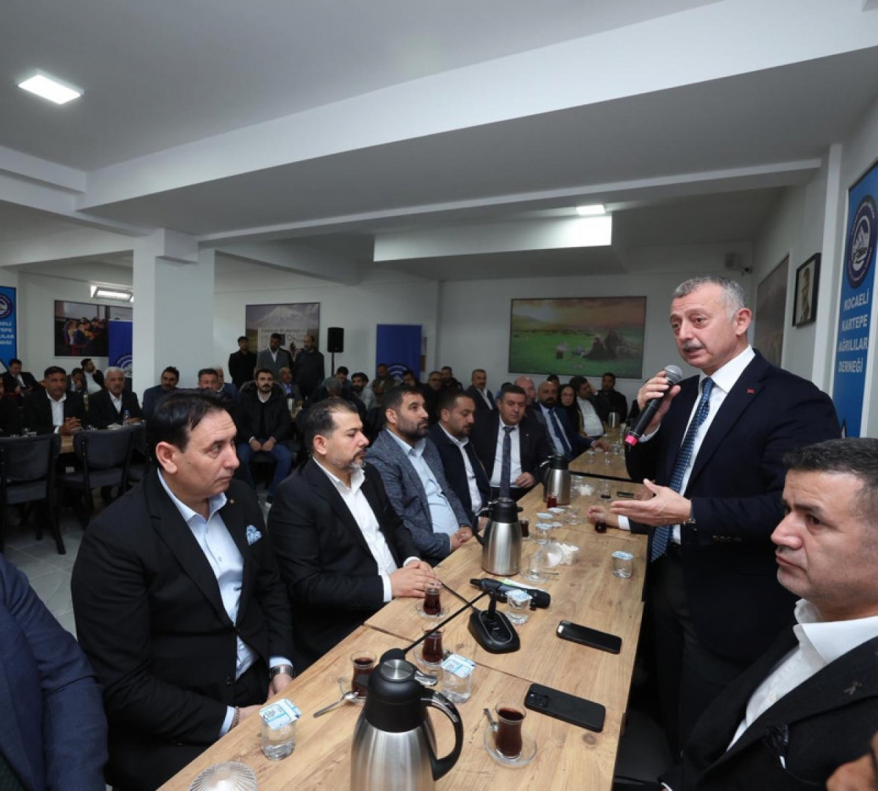 Ağrılılar Derneği Başkan Büyükakın'ı ağırladı