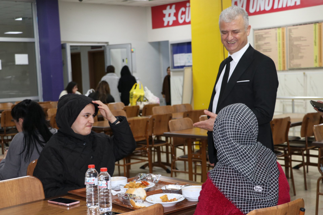 Muş'ta Müştak Baba Yurdunda İnceleme ve Öğrenci Buluşması