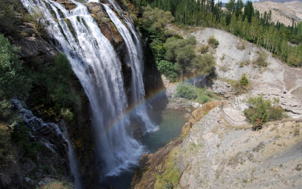 Erzurum Tortum Şelalesi Hakkında Bilinmeyenler | Tortum Şelalesi Rehberi