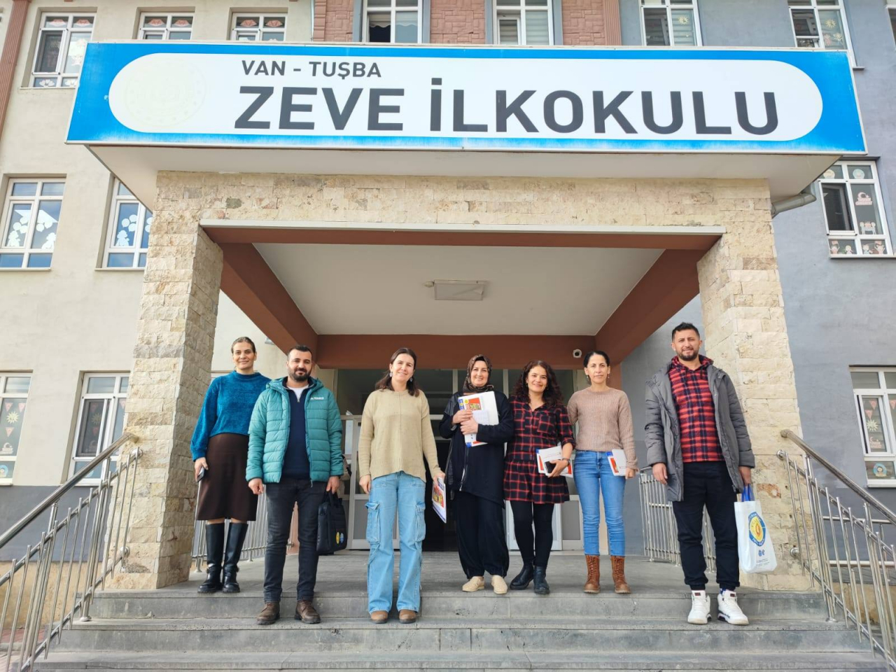 Eğitim Sen Van Şubesi'nden Tuşba'daki Okullara Ziyaret