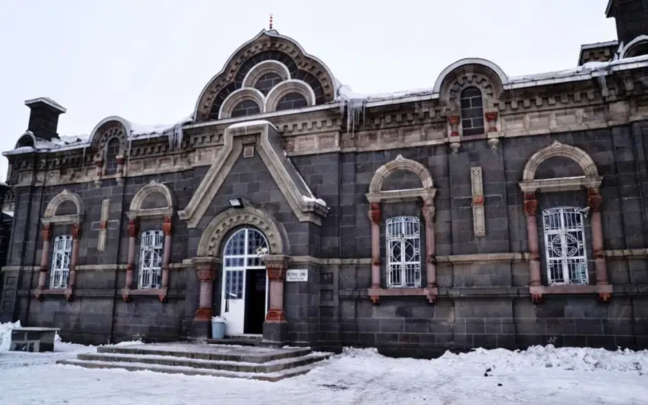 Kars'ta ne yapılır? Kars'ta yapılması gereken şeyler