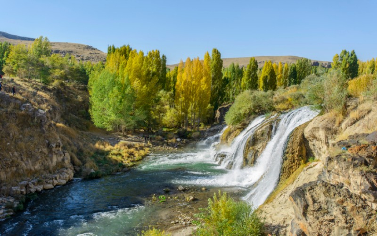 Van Muradiye Şelalesi Hakkında Bilinmeyenler | Muradiye Şelalesi