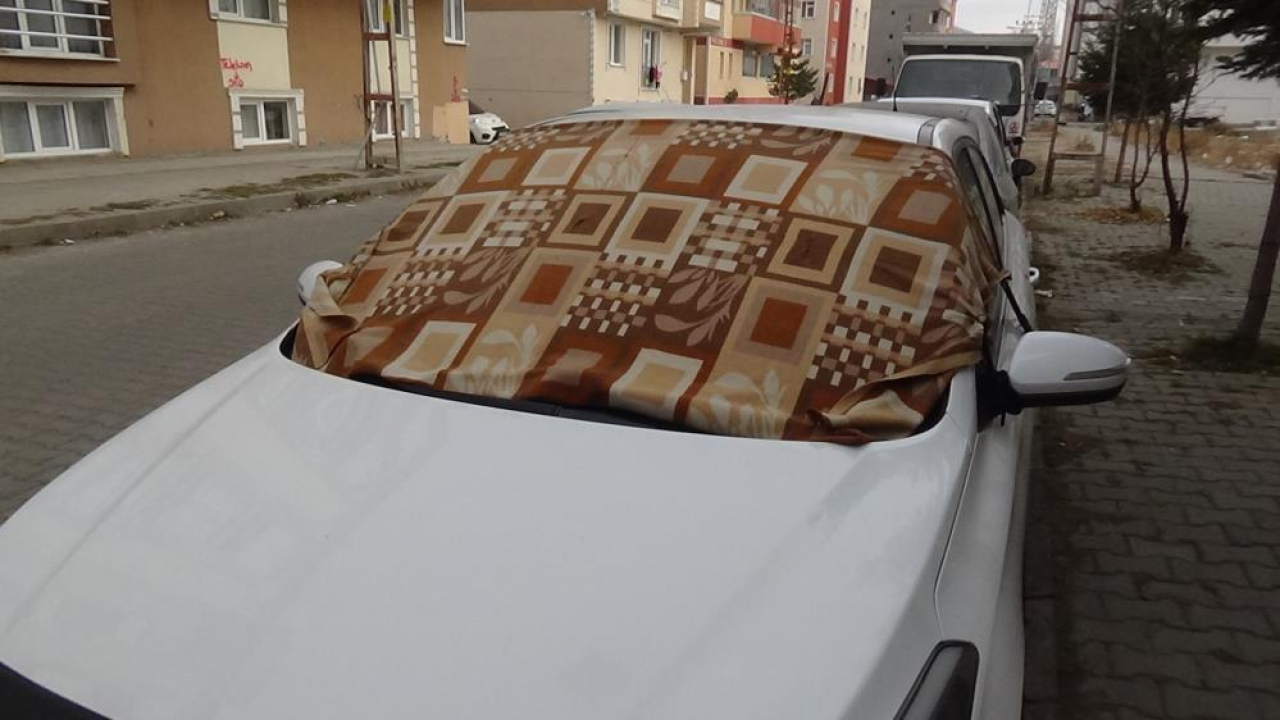 Kars'ta dondurucu soğuklar hayatı dondurdu, sıcaklık eksi 13 dereceye düştü!