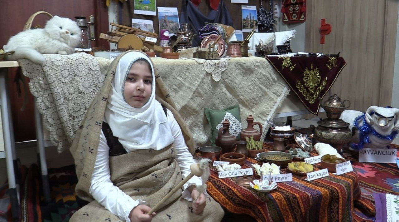 Erzurum'da Yerli Malı Haftası'nda Türk Savunma Sanayii ile Yöresel Lezzetler Sergilendi