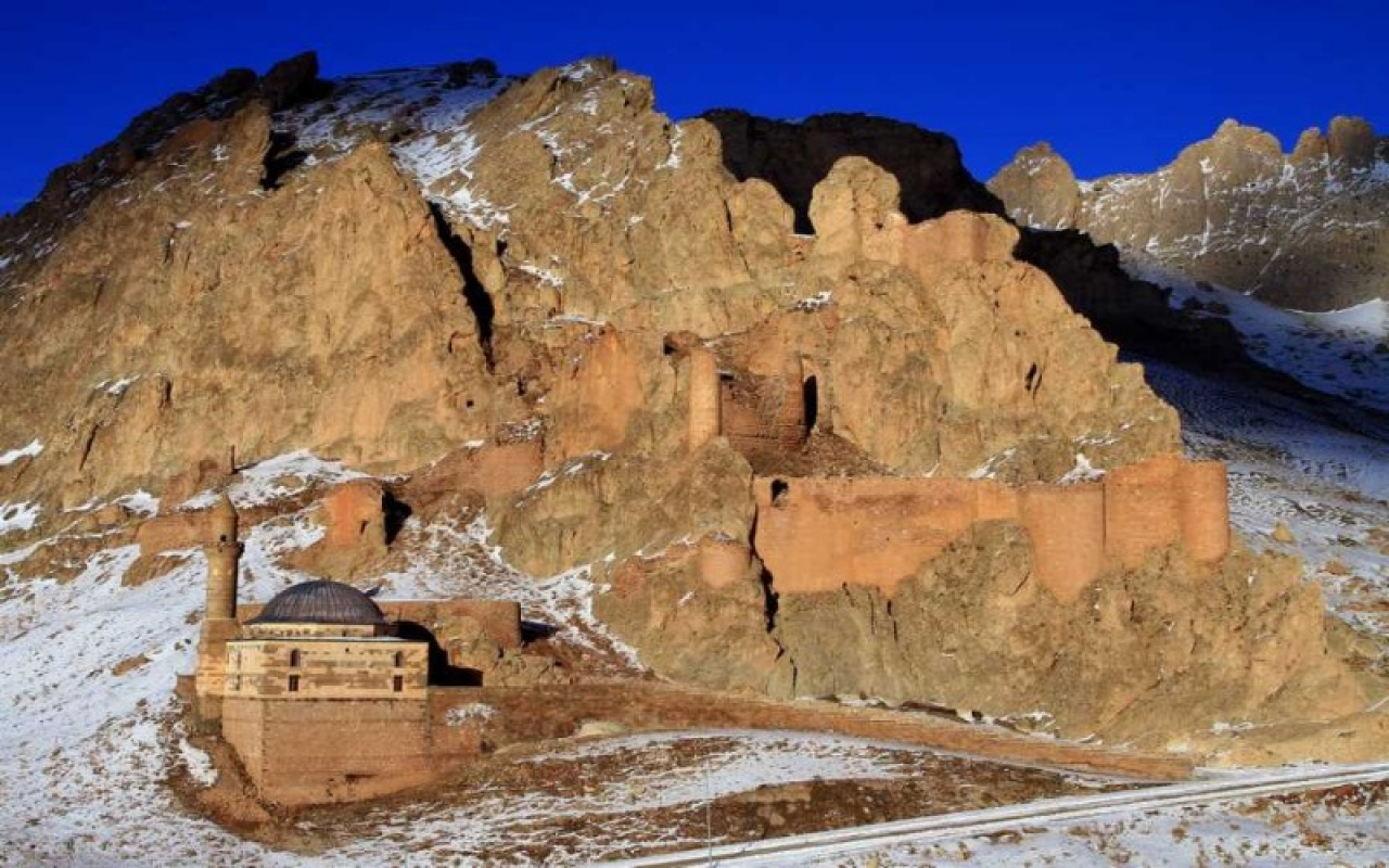 Ağrı'da Görülmesi Gereken 13 Yer | Ağrı'da nerelere gidilir?