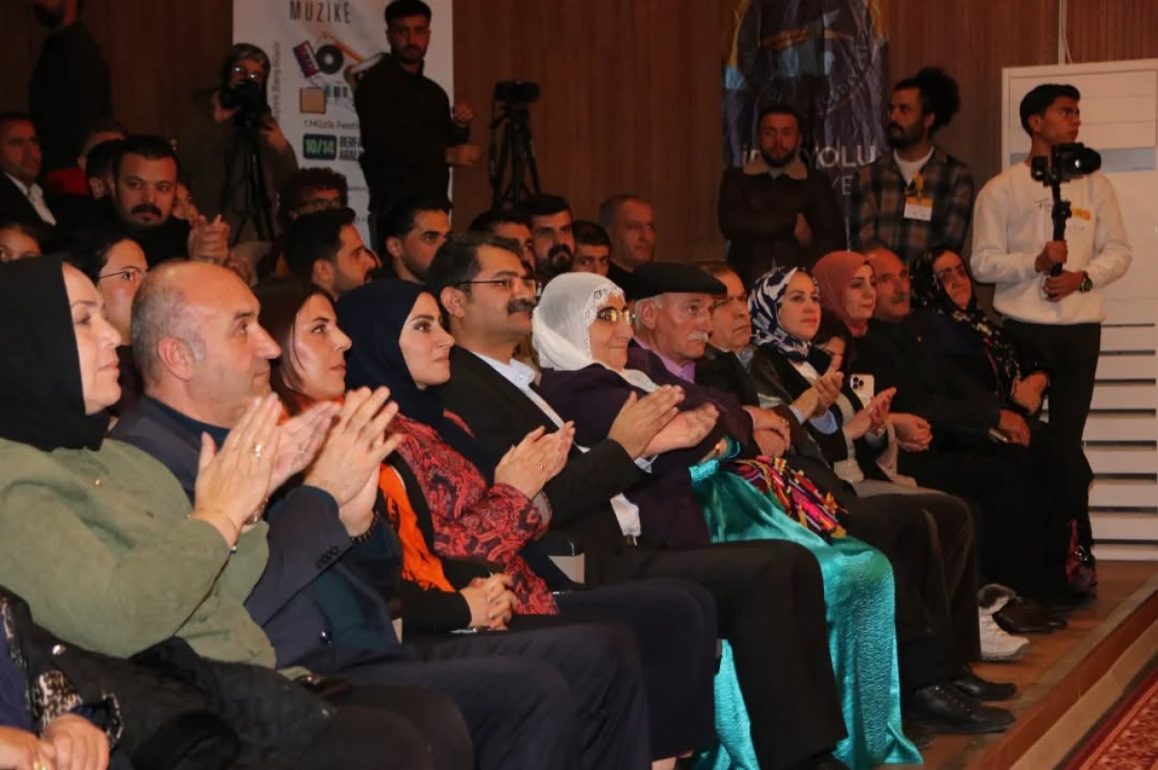 Kent Müzik Platformu 1. Müzik Festivali Coşkuyla Sürüyor