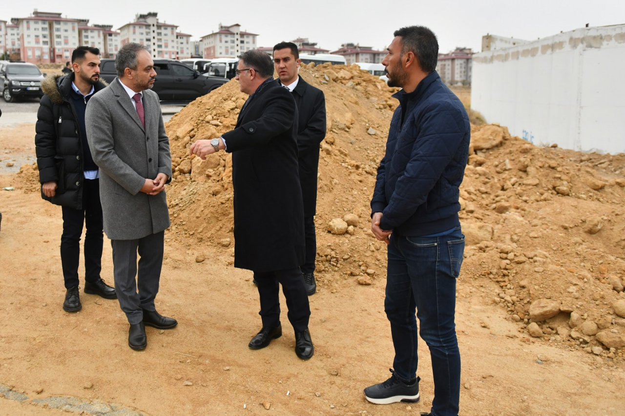 Edremit'te Eğitim Yatırımları Hızla Sürüyor